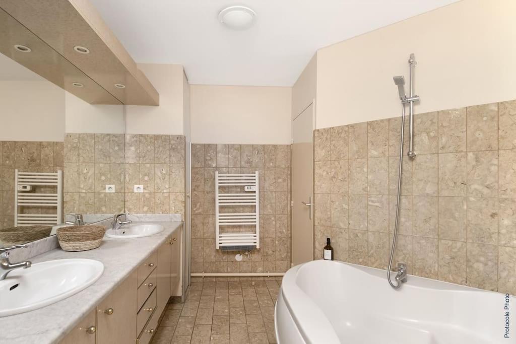 Nocnoc - Le Pargamin - Large Duplex Place Saint-Pierre Tolosa Esterno foto
